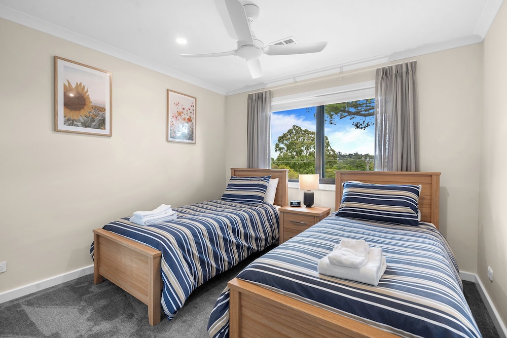 2 Bedrooms, Yarrabe, Villa, Queen and Twin Beds