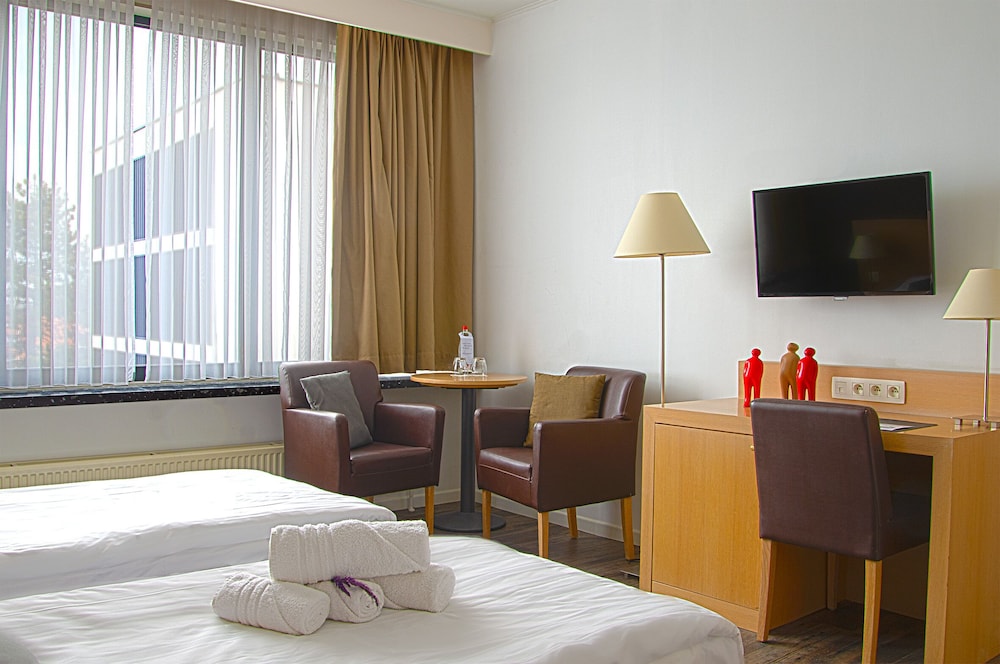 Hotel Serwir 16/51