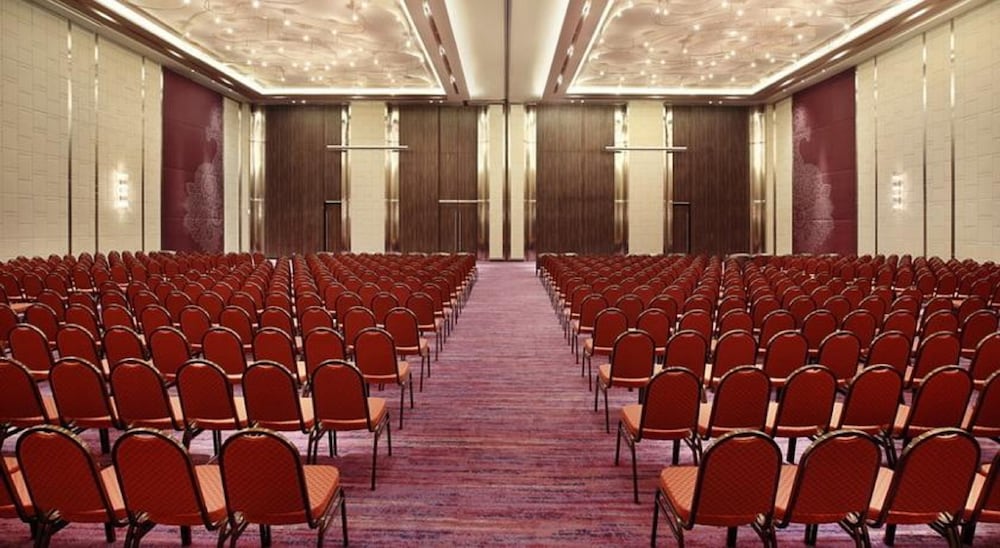 Mercure Karawang 60/66