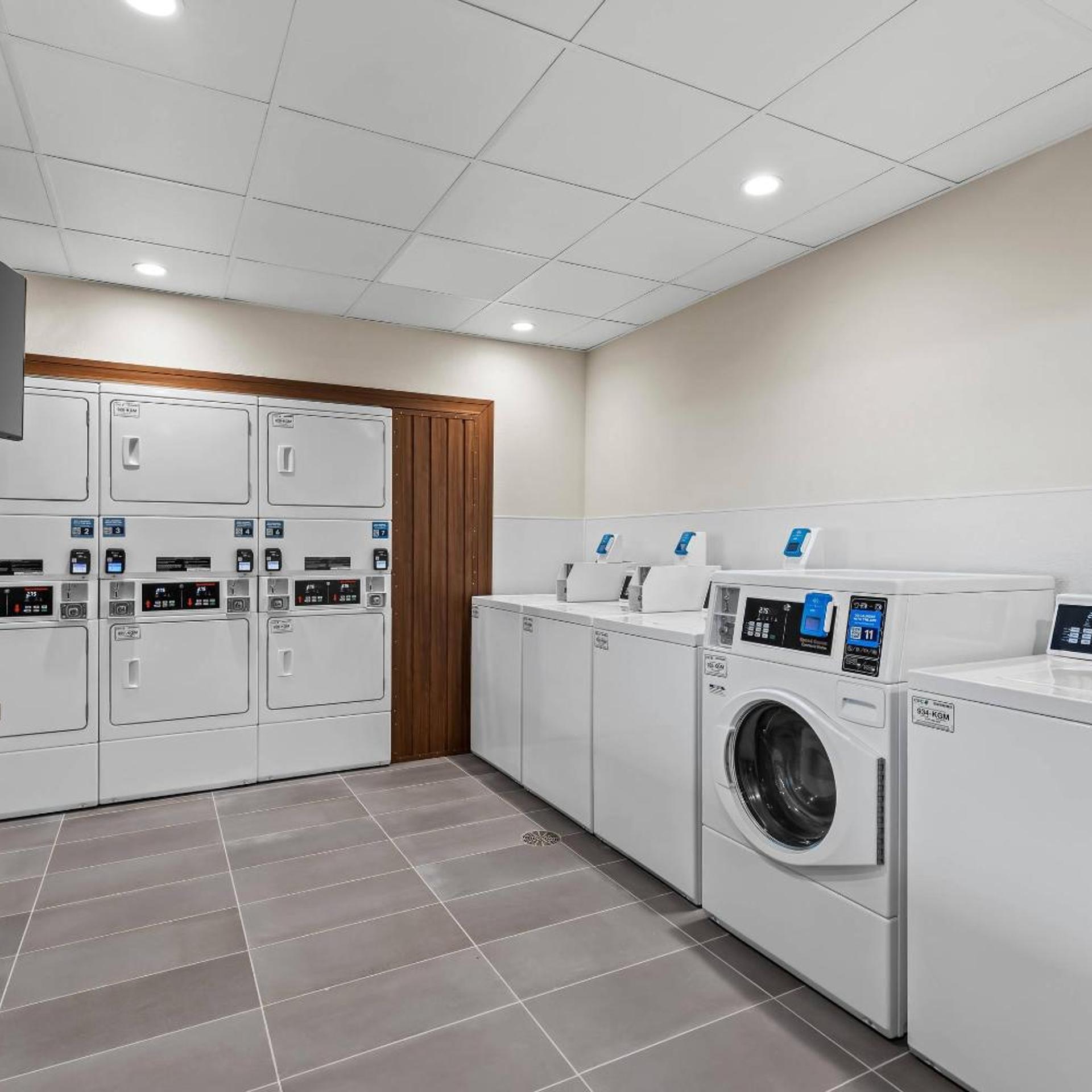 Everhome Suites Ocala I-75 North 53/59