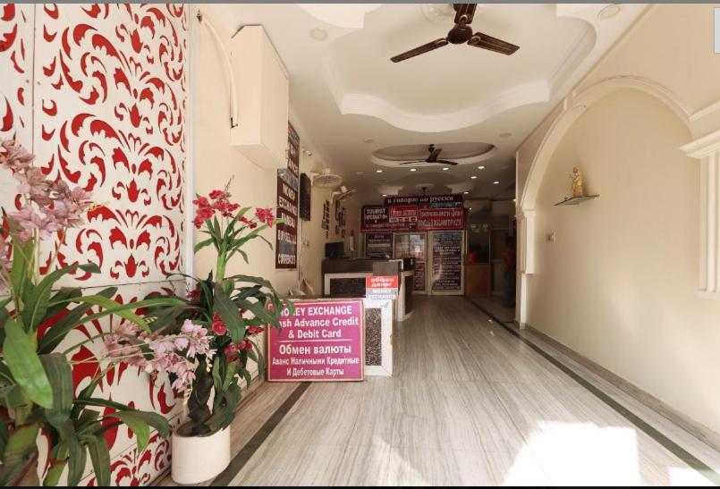 Lord Krishna Dx Inn Hotel 6/33