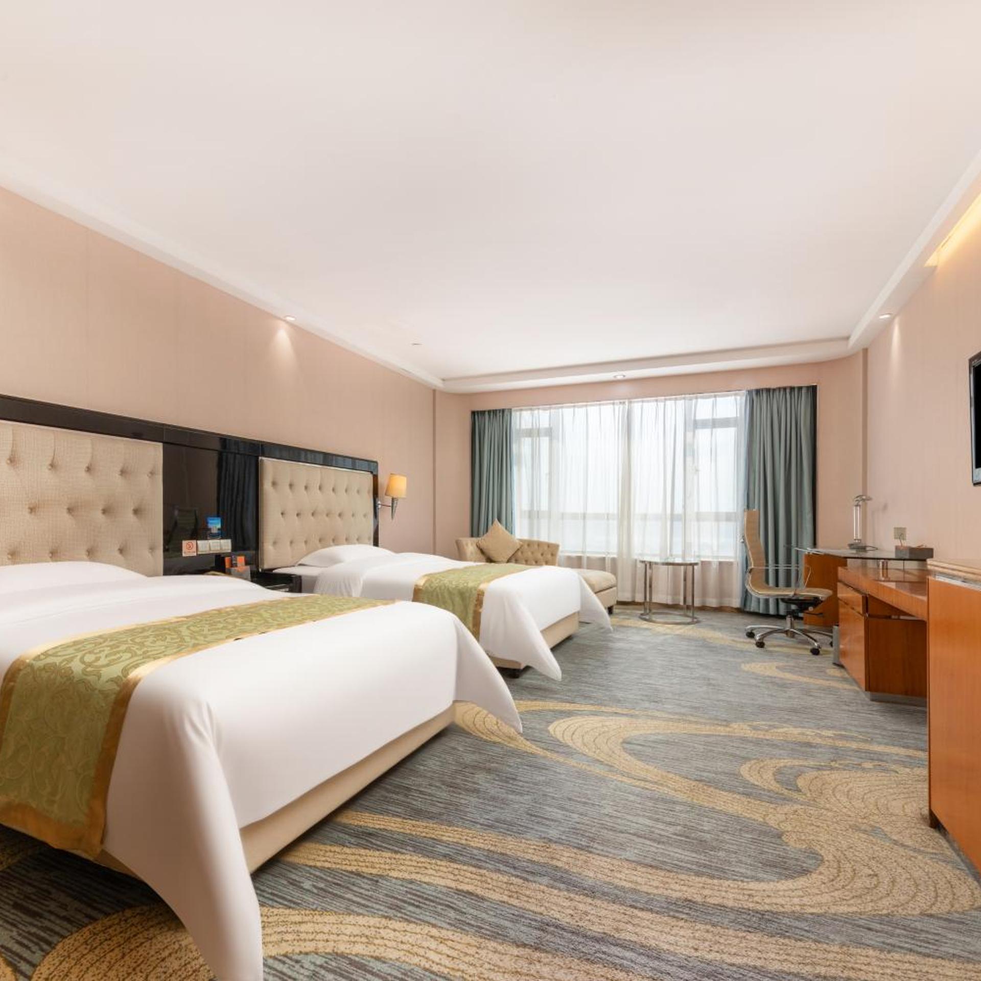 Yinquan Hotel 16/46