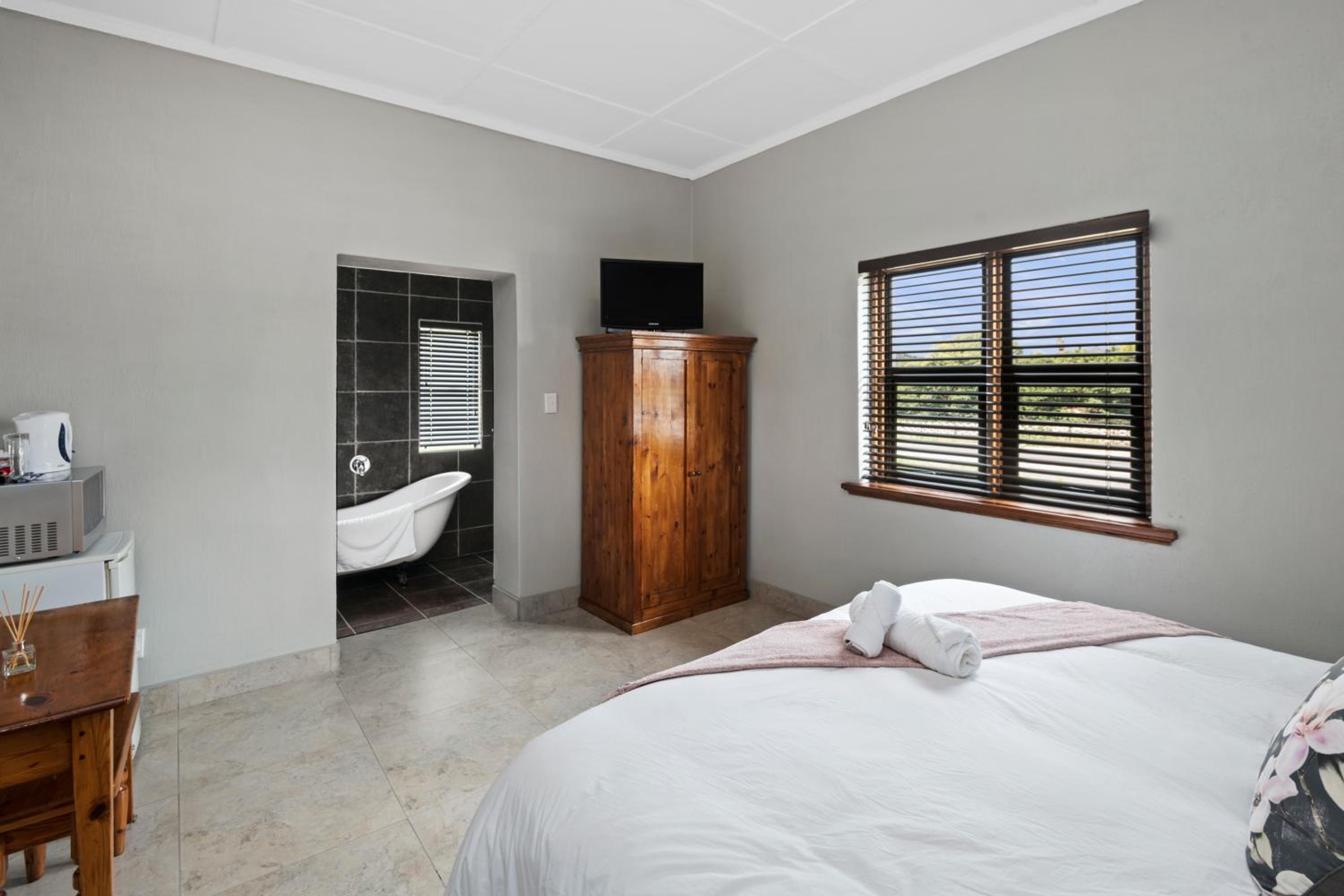 De Akker Guesthouse 9/24