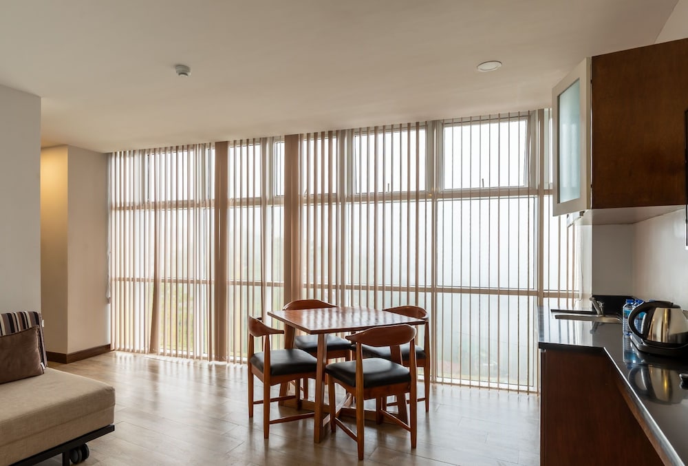 The Podium Boutique Hotel 28/40