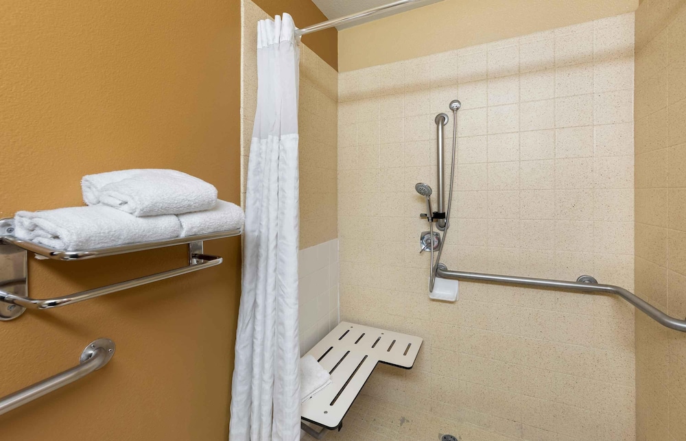 Extended Stay America - Orange County - Irvine Spectrum 53/57