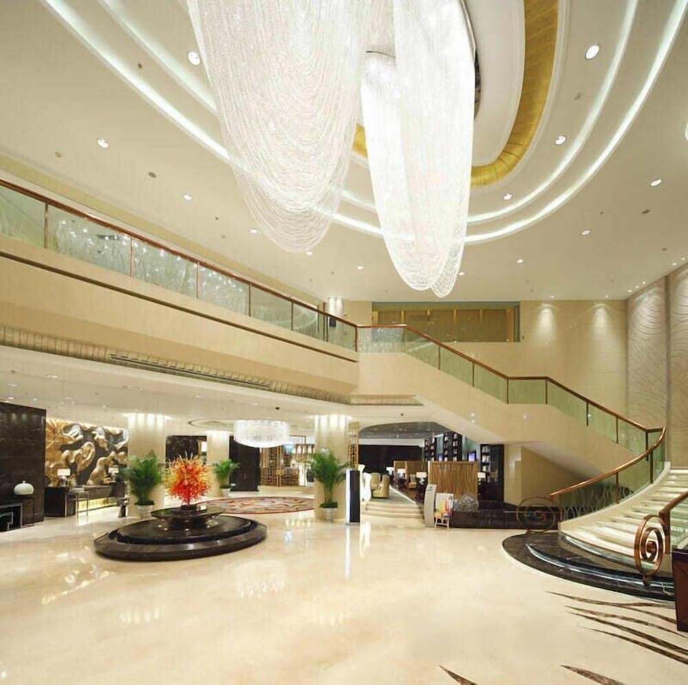 Riviera Hotel Ningbo 4/19