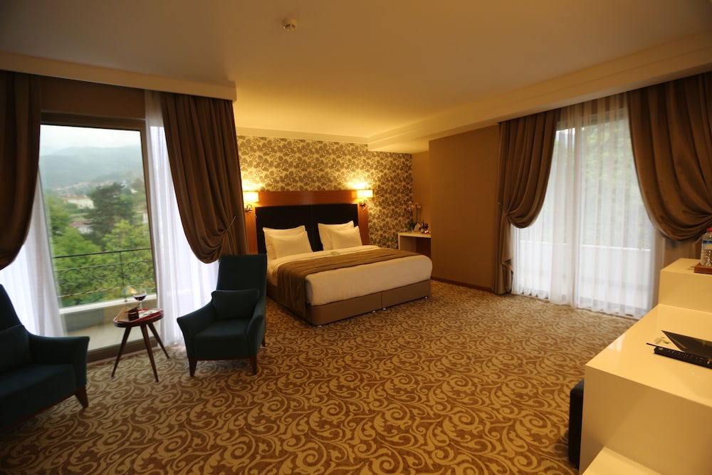 El Garden Hotel & Residence 15/33