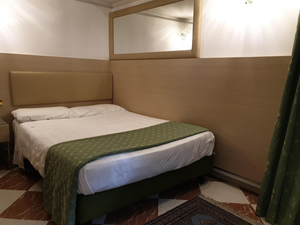 Hotel Villa Cipro 27/62