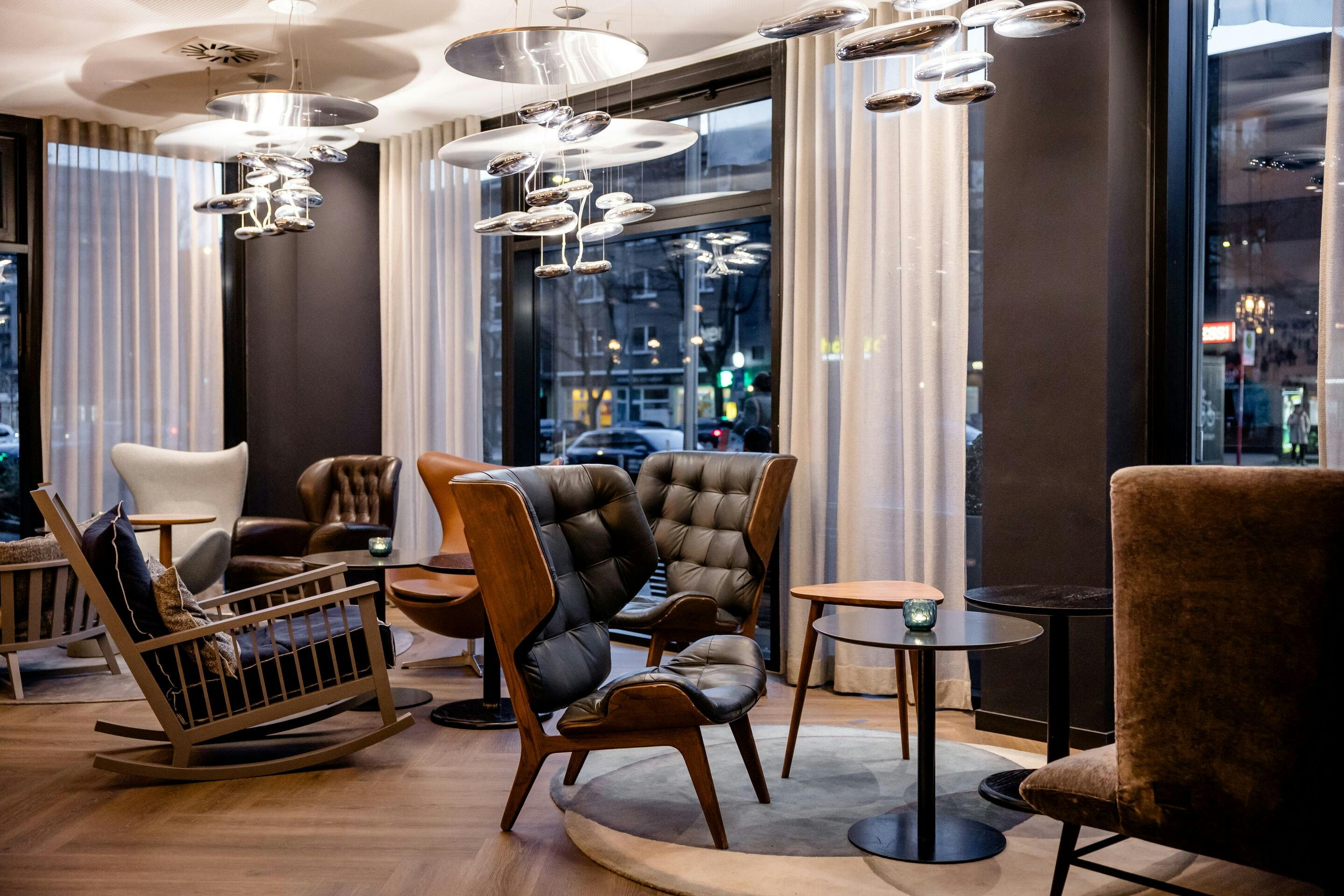 Hotel Motel One Hamburg-Alster 34/50
