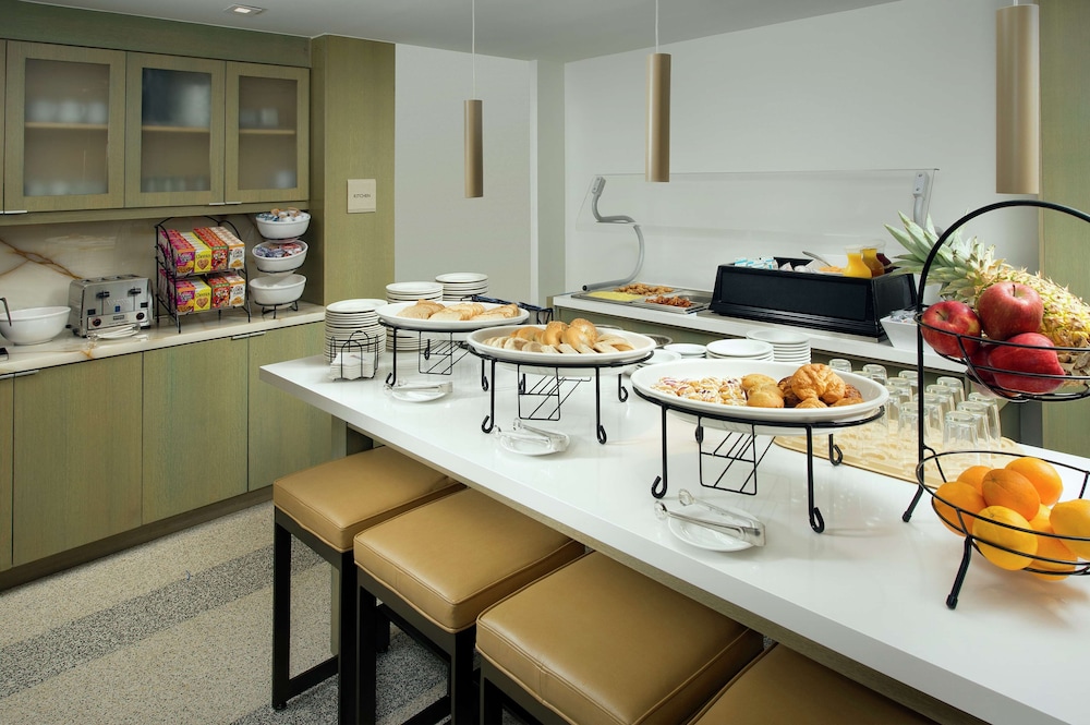 Hilton Garden Inn Miami South Beach 31/41