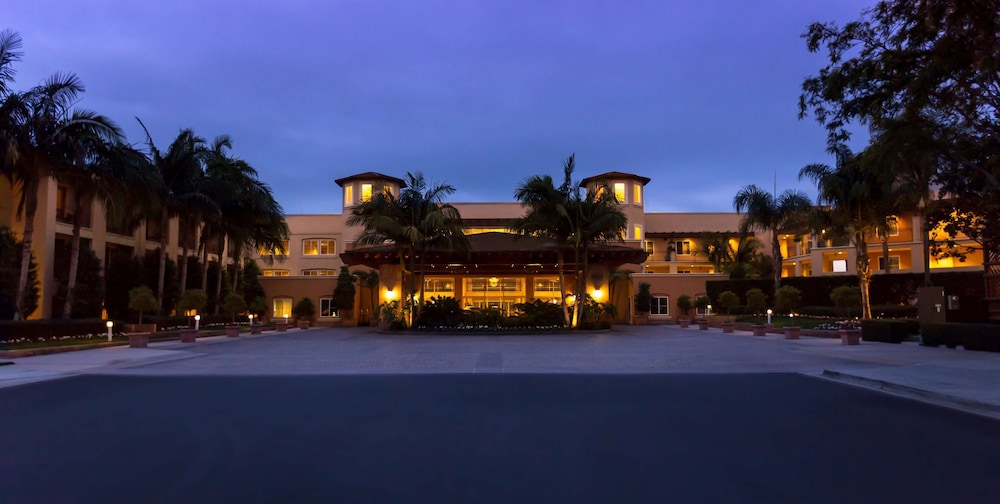 Grand Pacific Palisades Resort Hotel 6/71