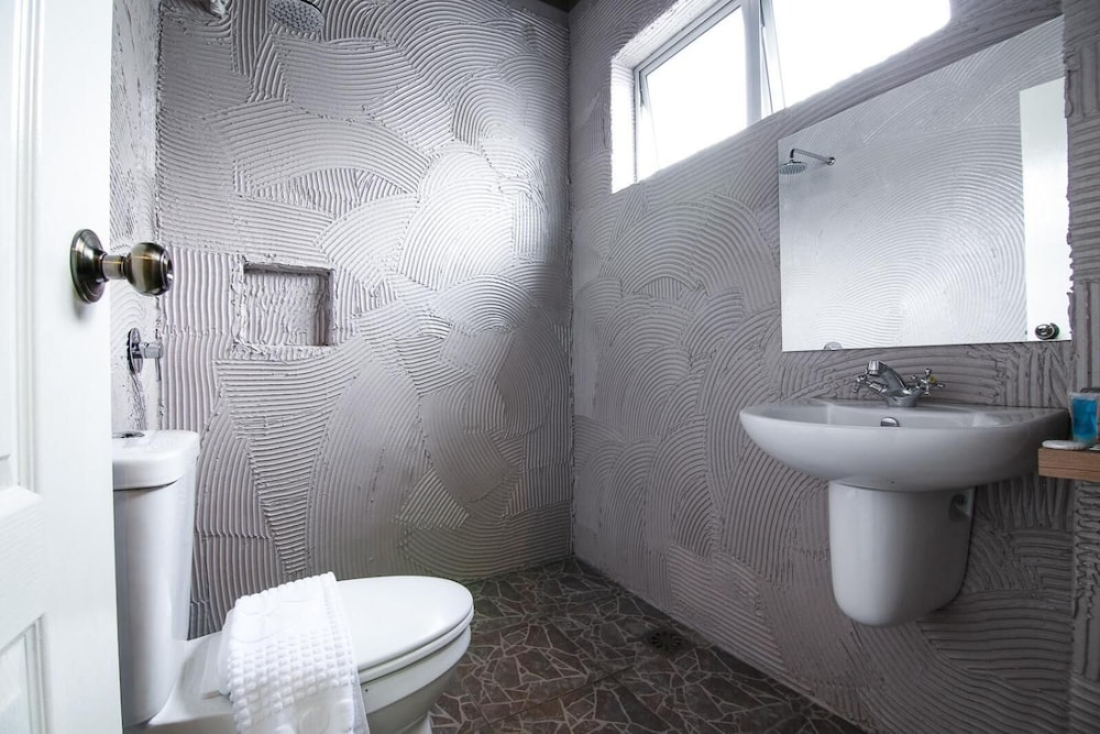 Art Cottage Boutique Hotel 57/64