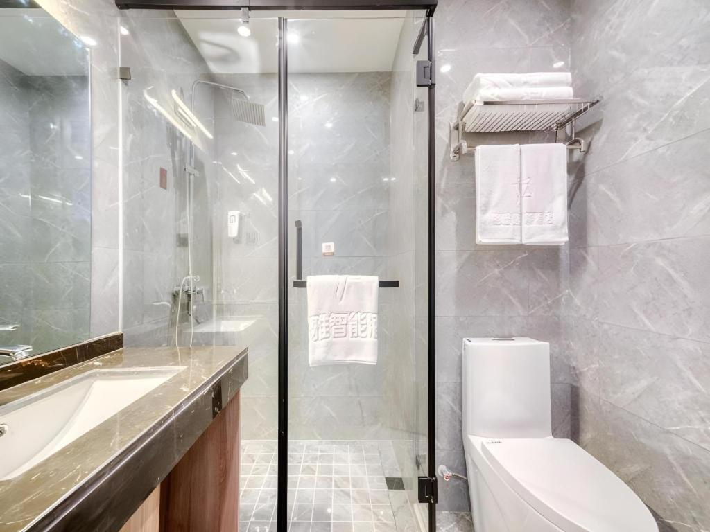 Gya Hangzhou Yuhang District Smart Town Wanda Plaza Hotel 50/57