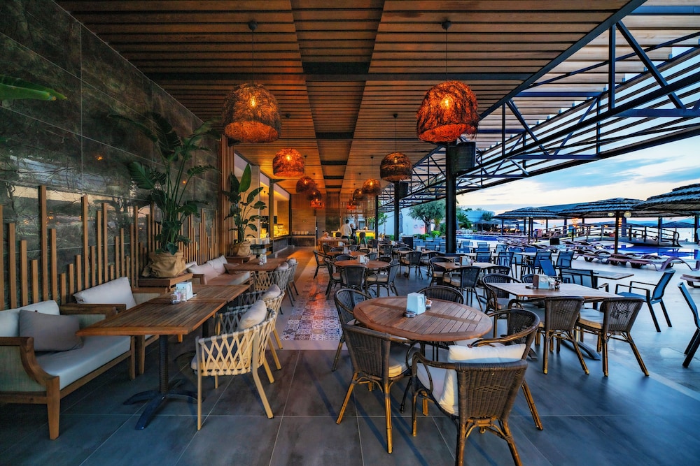 Samara Hotel Bodrum Ultra All Inclusive 69/92