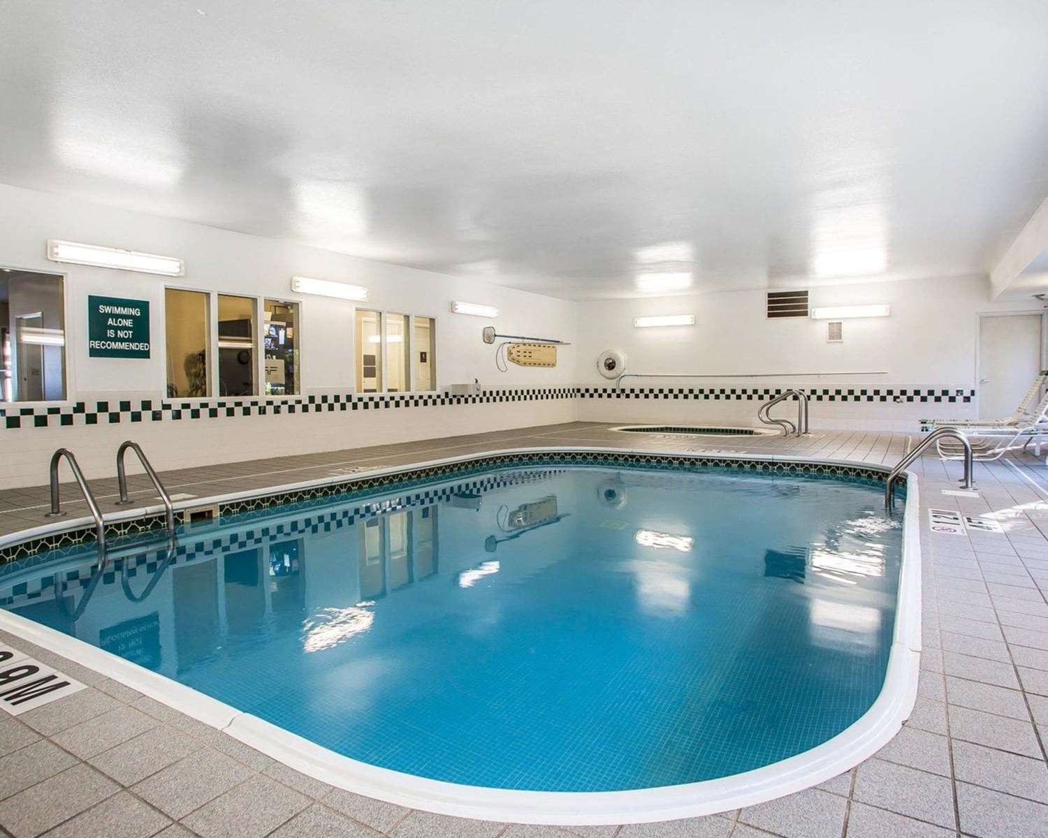 Quality Inn Dayton North - Vandalia 15/20
