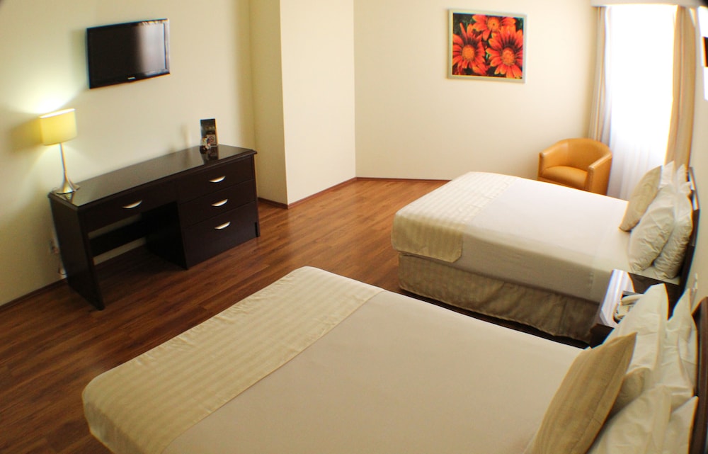 Hotel Valle de Mexico Toreo 26/74
