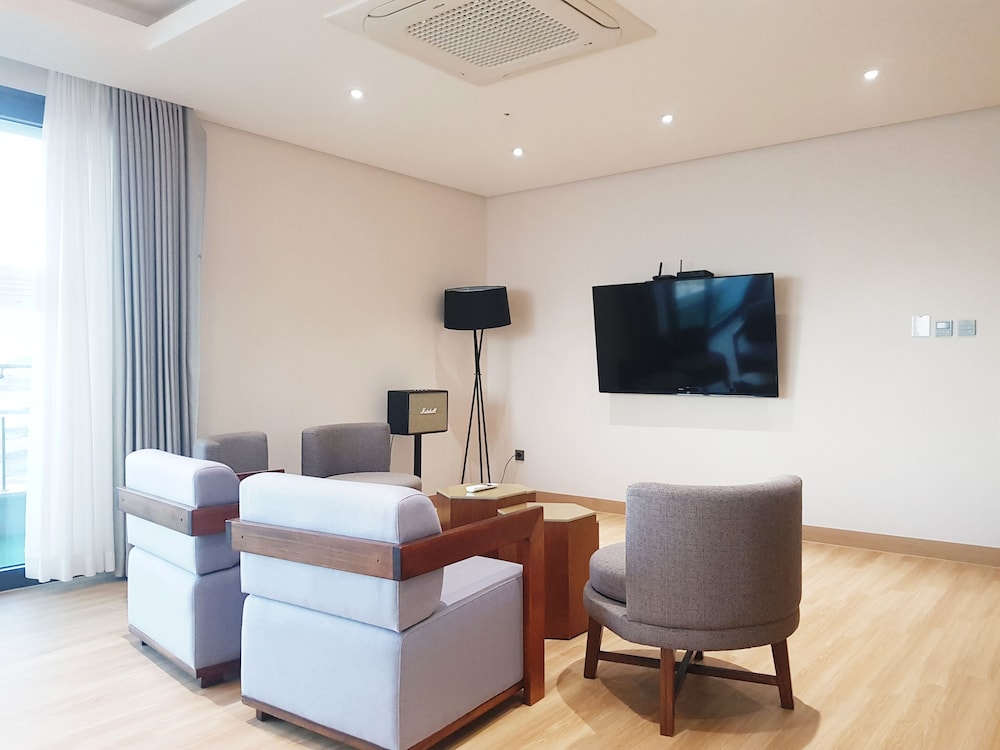 Hotel & Pool Villa Attirance 33/50
