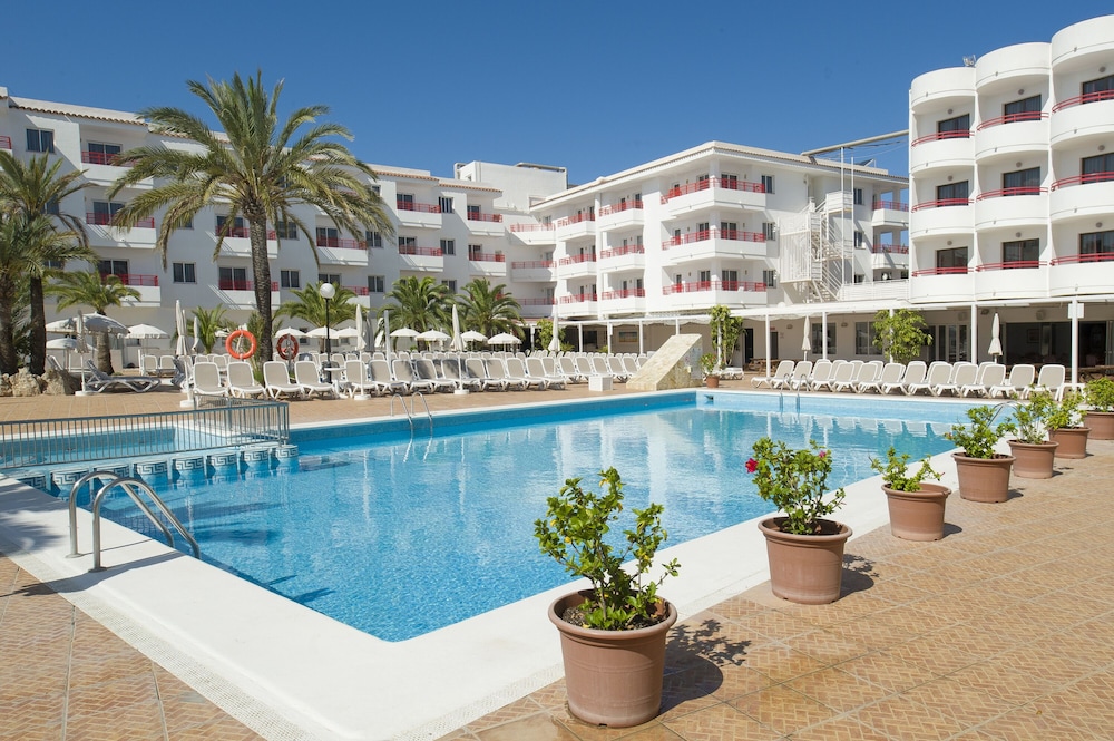 Coral Star Hotel 42/45