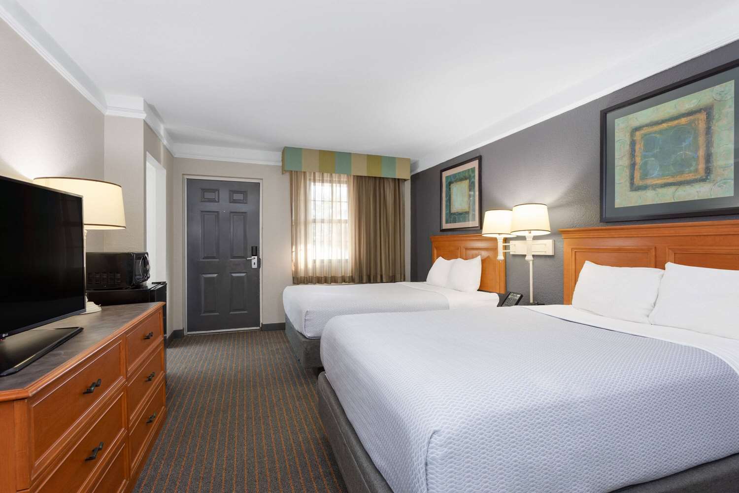 La Quinta Inn Pensacola 15/35