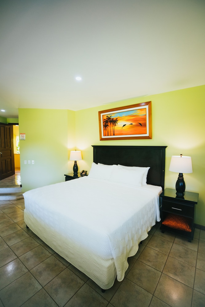 Papagayo Golden Palms Beachfront Hotel 19/65