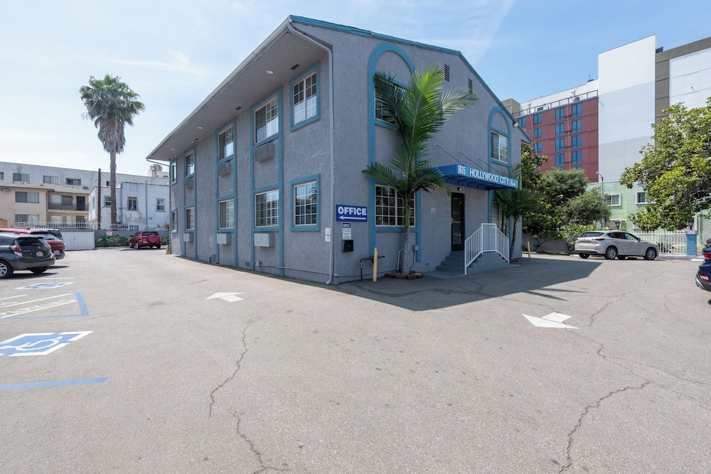 Hollywood City Inn 53/60