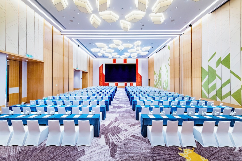 Holiday Inn Changsha Dawangshan 57/72