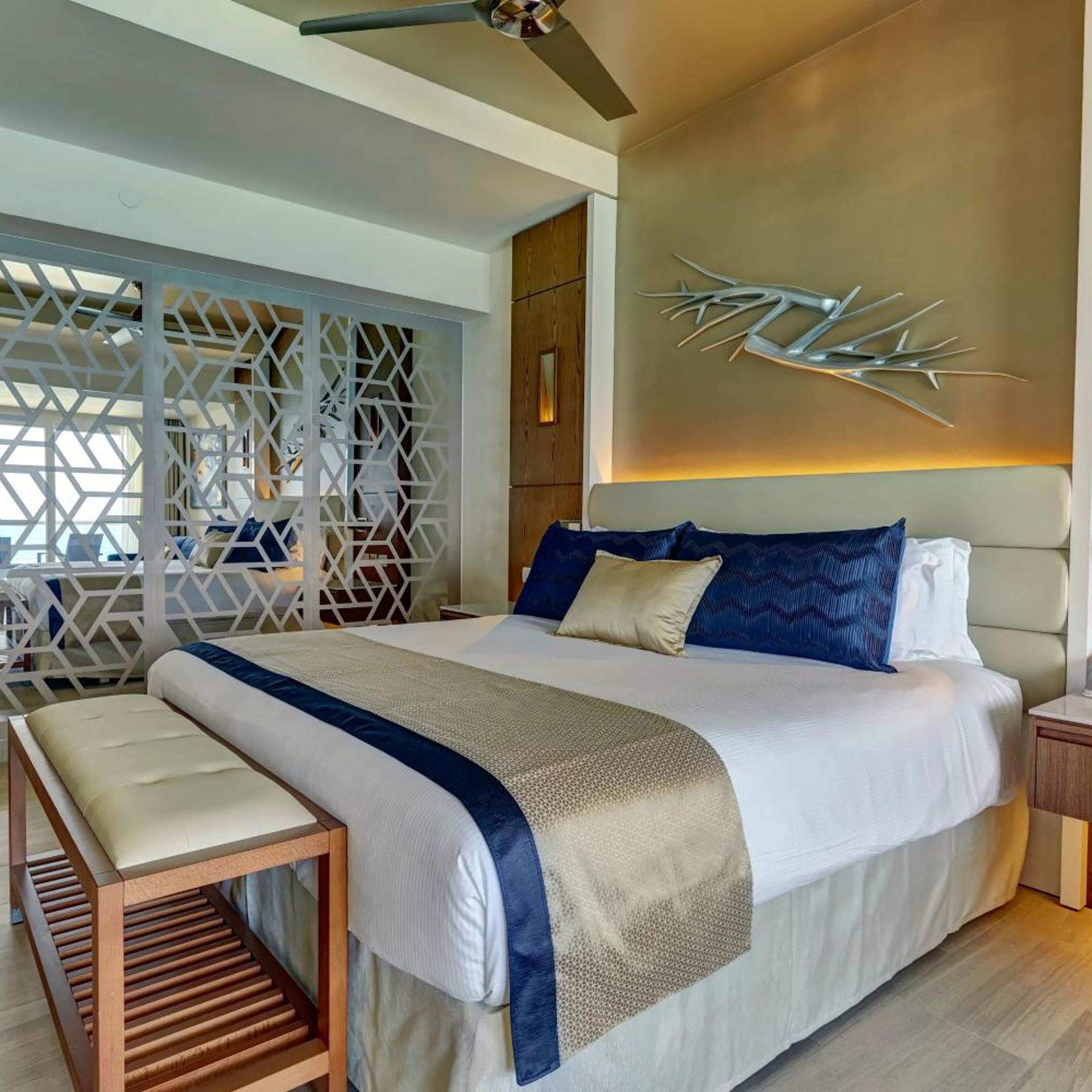 Junior Suite, Luxury, Sunset View, Sofa، Royalton CHIC Cancun, An Autograph Collection (ex Royalton Cancun) 4/10