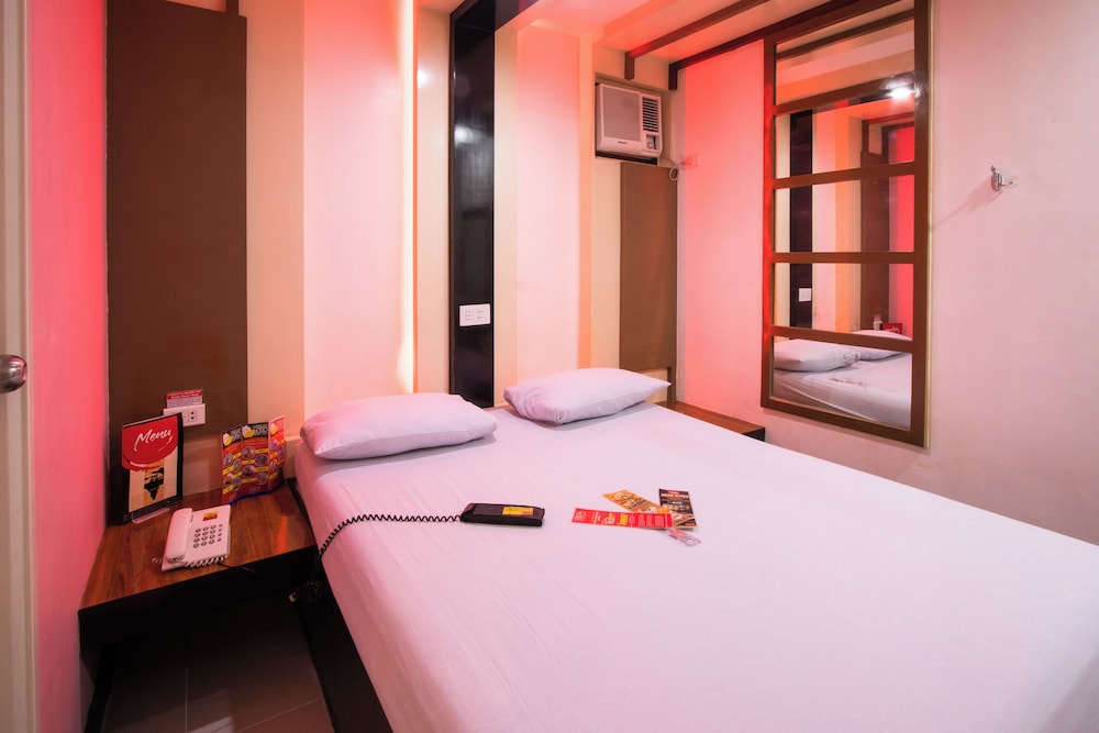 Hotel Sogo Santolan 16/34