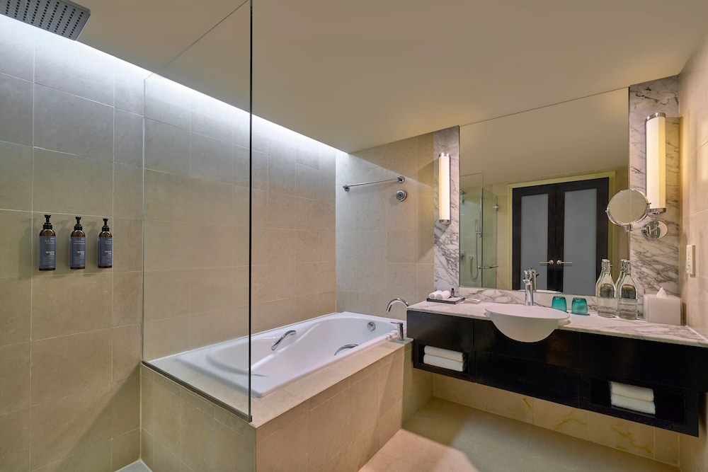 غرفة كلوب بسريرين منفصلين، The Westin Kuala Lumpur Hotel 5/5