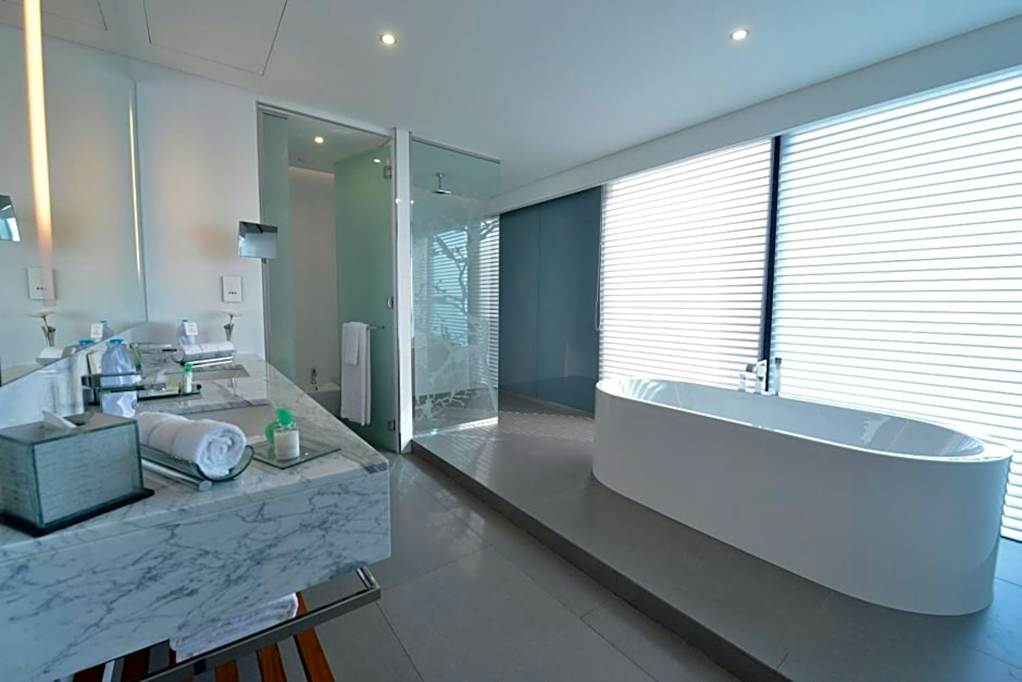 Ramee Grand Hotel And Spa 26/50