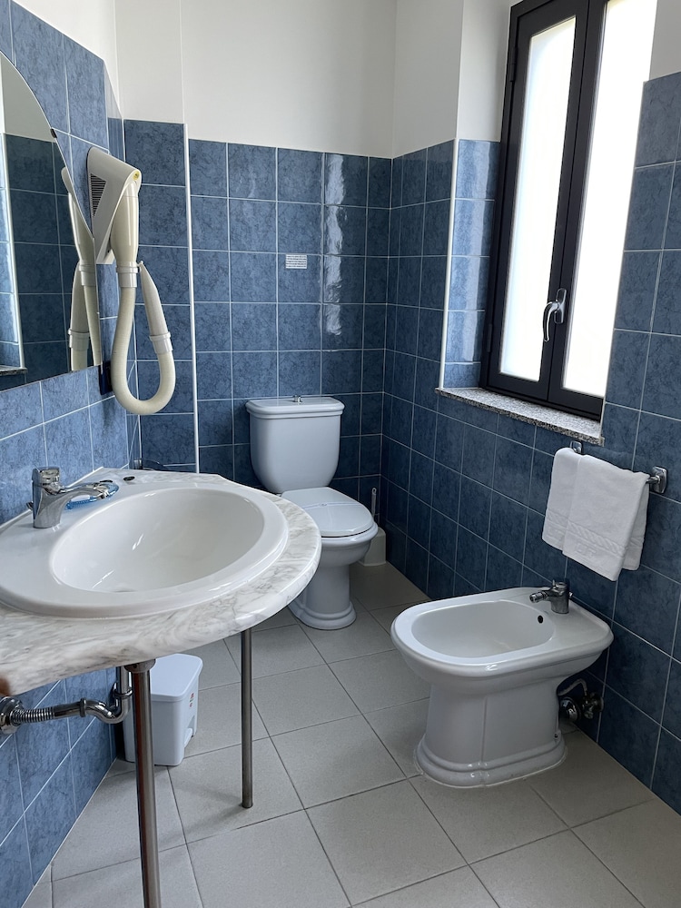 Park Hotel Oasi 48/50