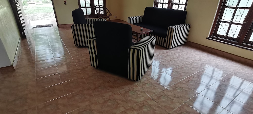 Rajarata Lodge 22/50