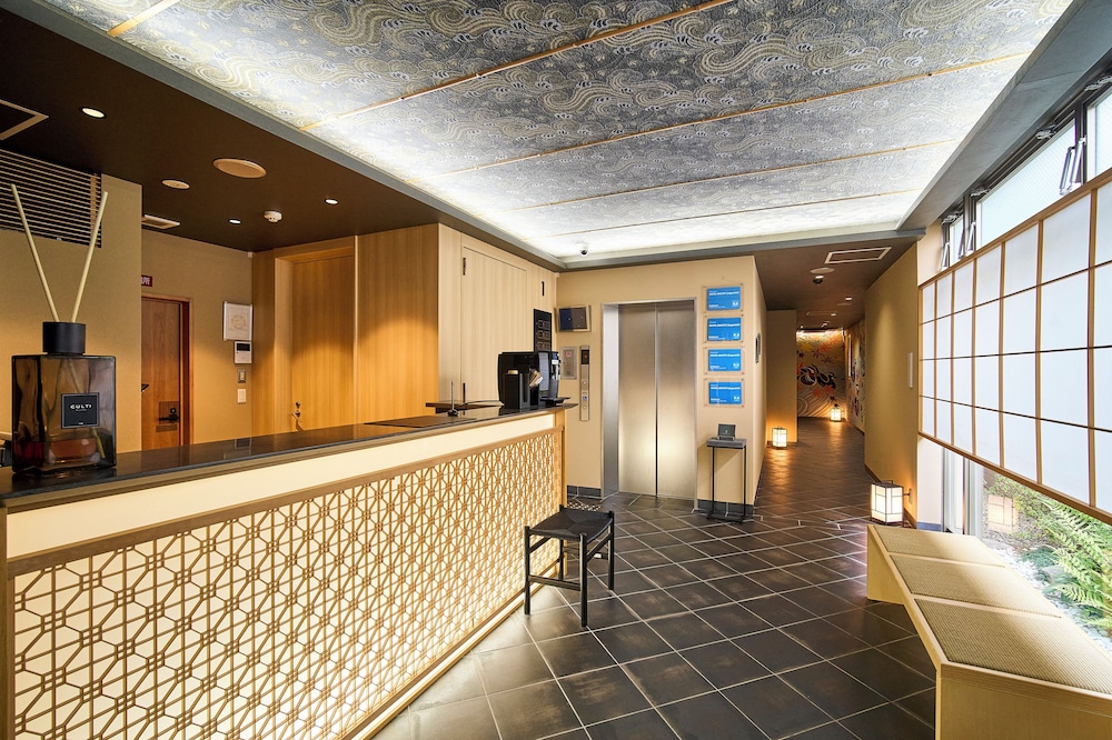 HOTEL MASTAY jingumichi 7/68