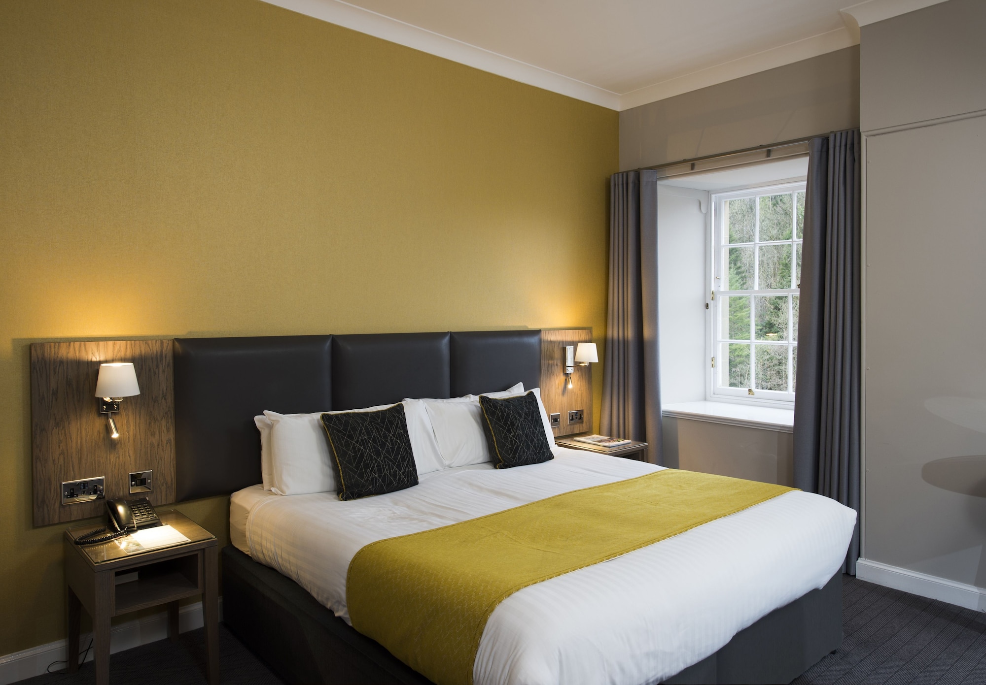 STANDARD, DOUBLE BED