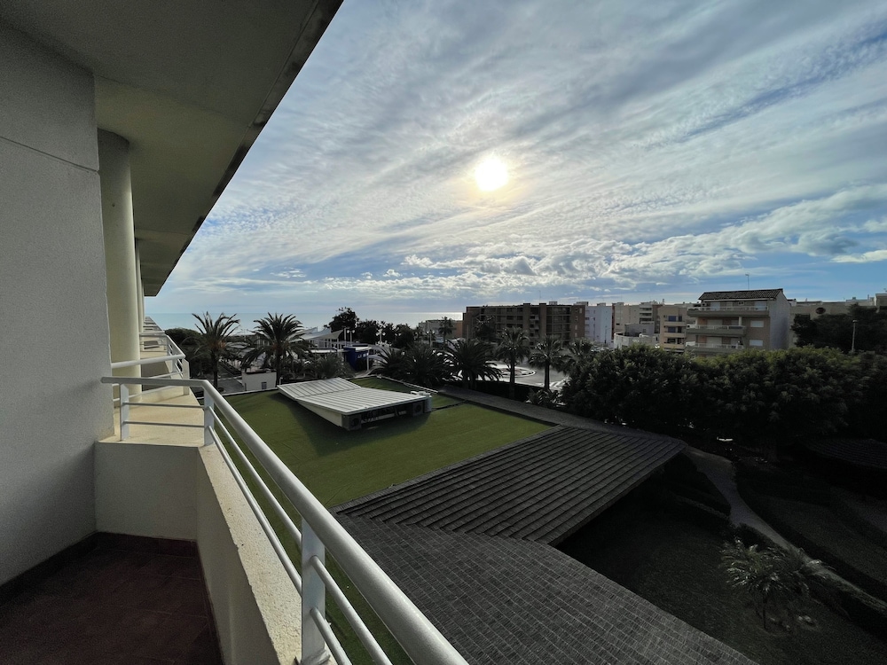 AGH Canet 7/60