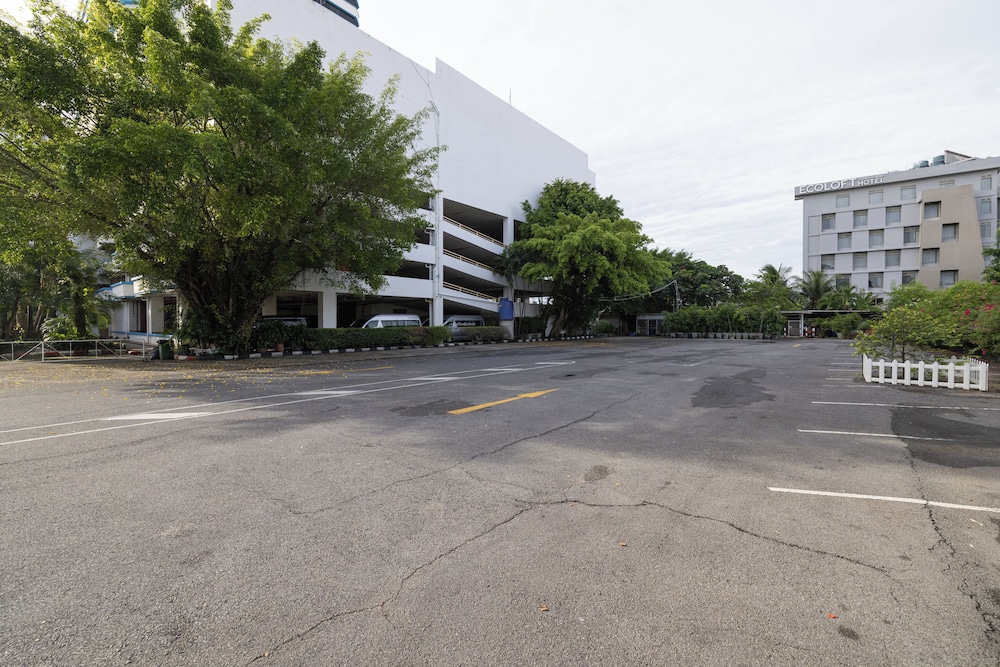 Royal Phuket City Hotel 82/90