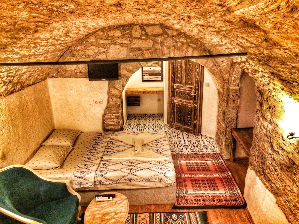 Parmis Boutique House 24/50