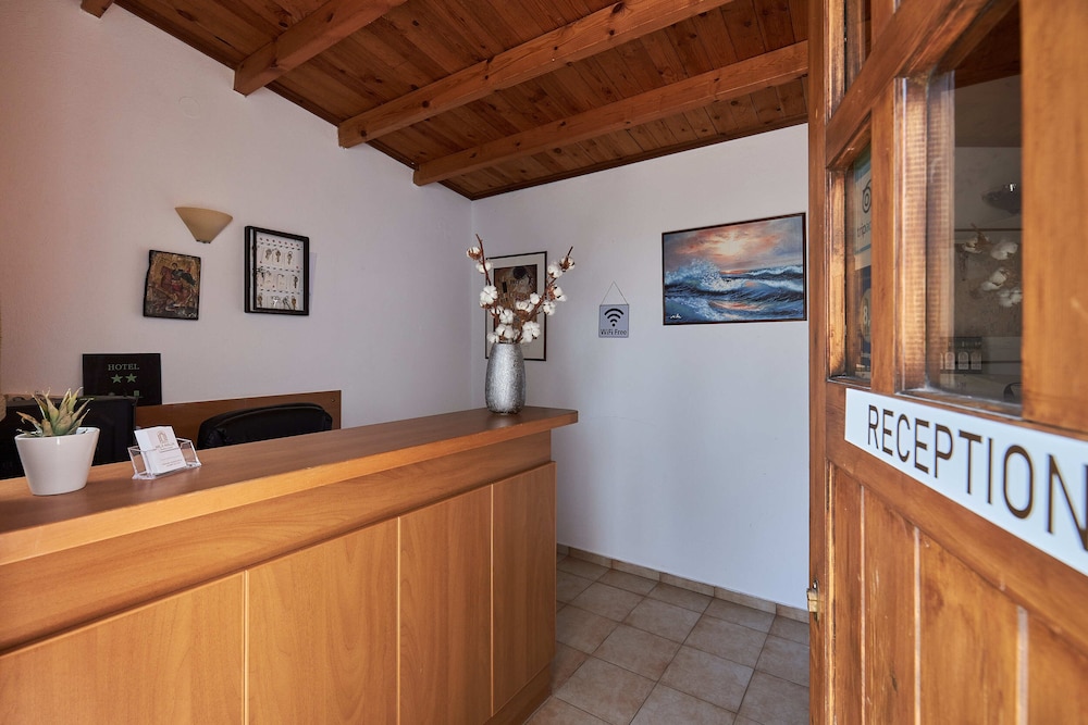 Malia Studios Apartments Malia 7/75