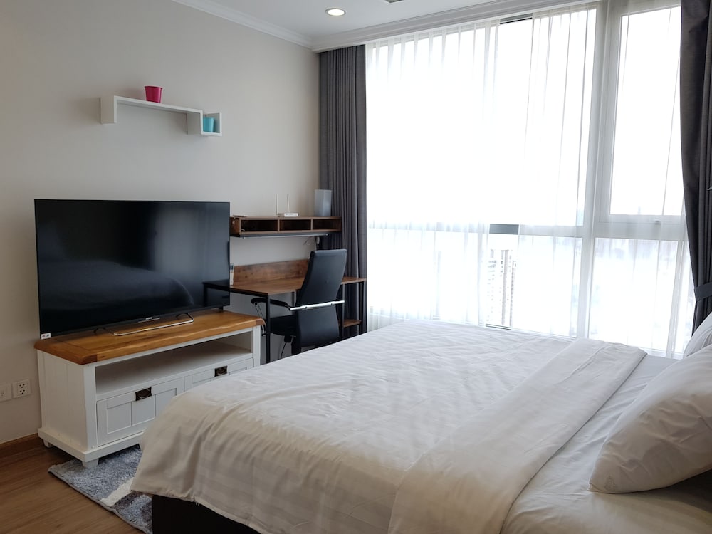 The Berry Luxury Serviced Apartment 14/50