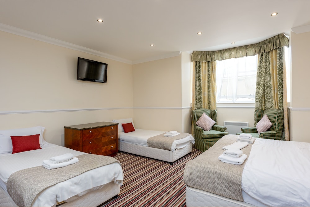 Hotel Prince Regent 9/71