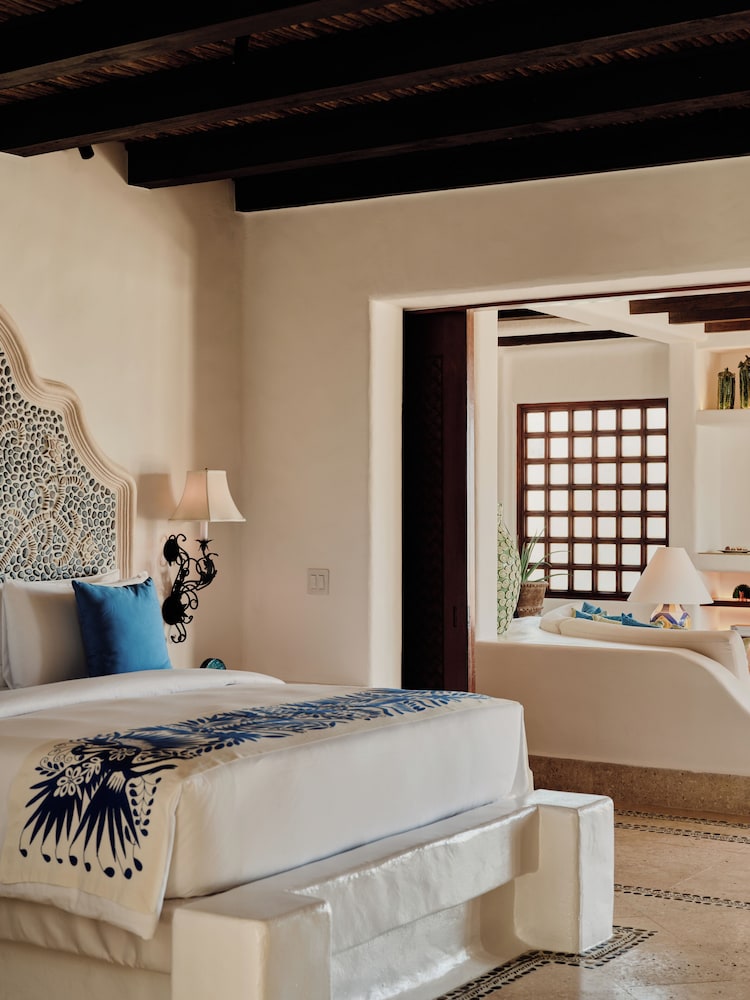 1 Bedroom, Villa, King Bed, Ocean Front