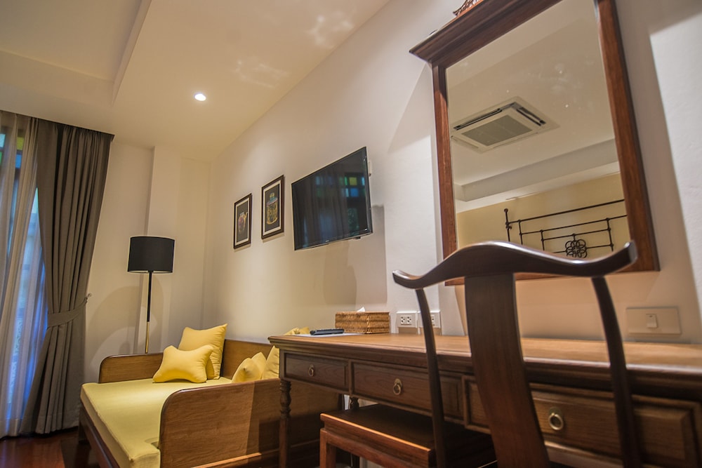 WOO Gallery & Boutique hotel 42/42