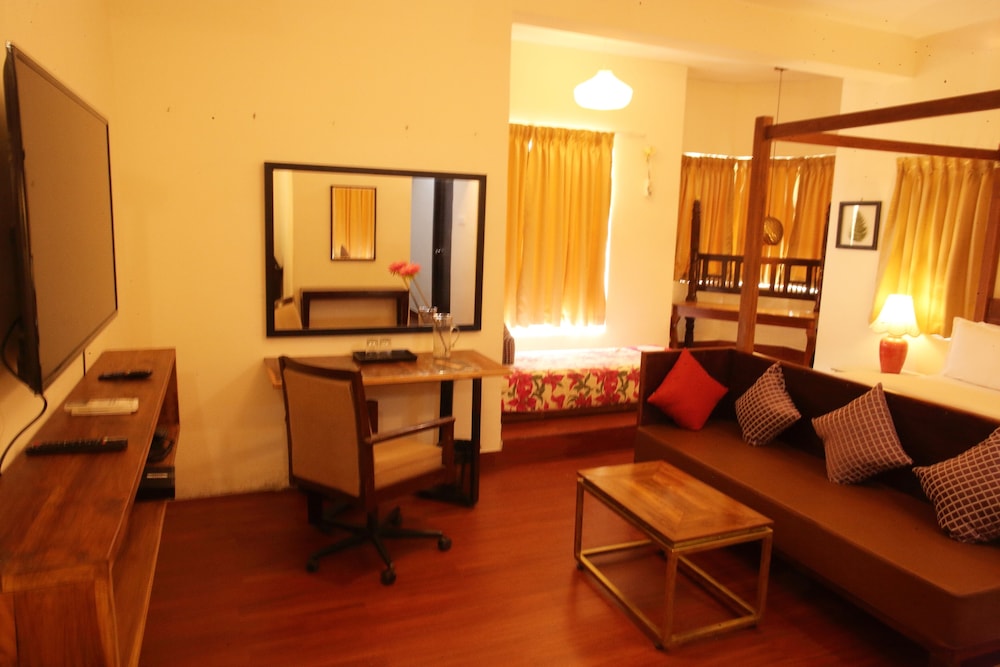 Hotel Villa Highnest - Sriperumbudur 30/50