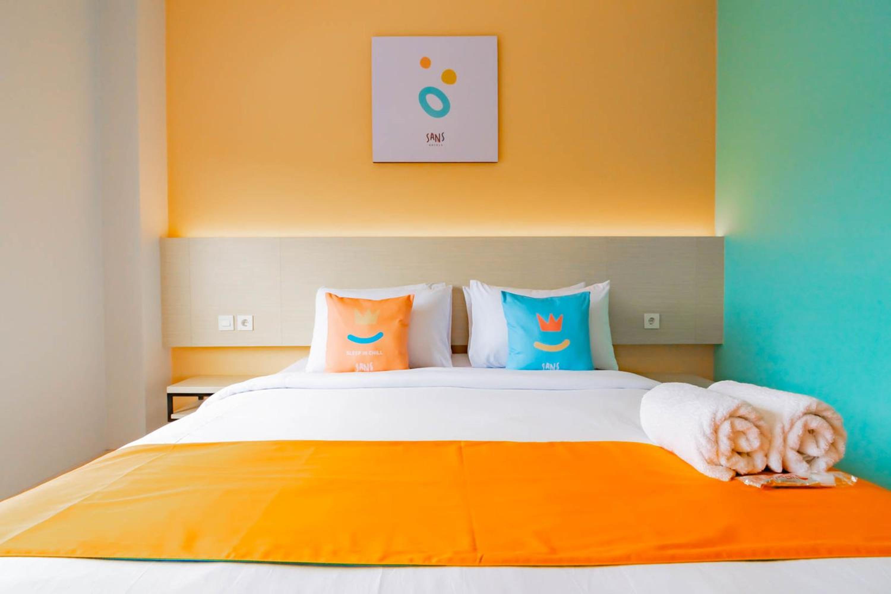 Sans Hotel Alexander Bandung 41/66