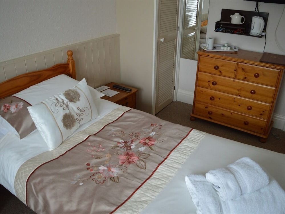 Burleigh House - Guest house 13/60