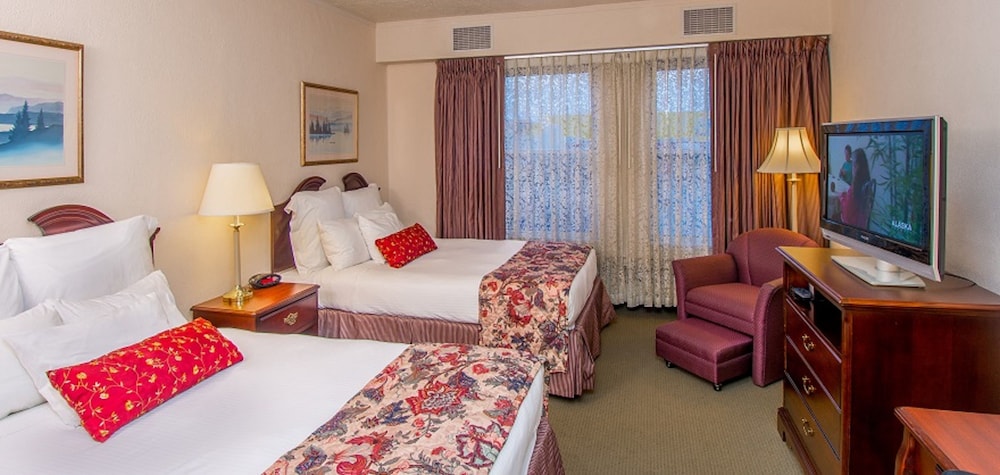 Historic Anchorage Hotel 8/33