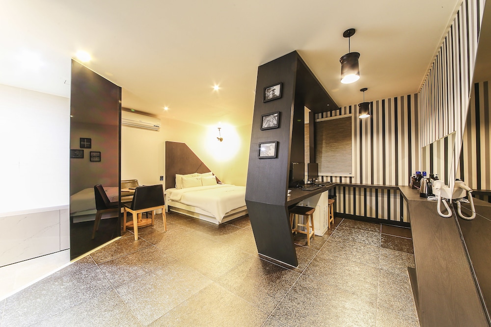 V Motel Busan 15/29