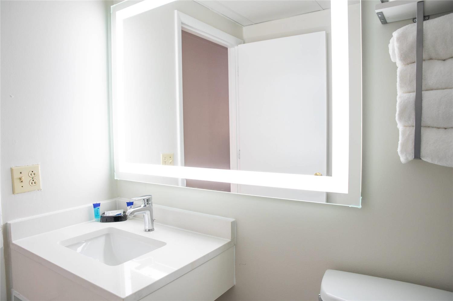 Heritage House Inn on Cape Cod, an Ascend Collection Hotel 39/41