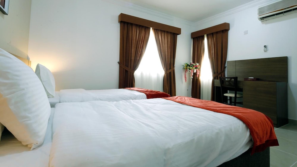 La Villa Inn Hotel Apartments 11/36