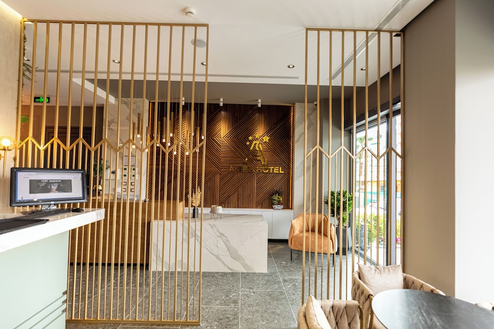 Ames Hotel & Spa 11/56